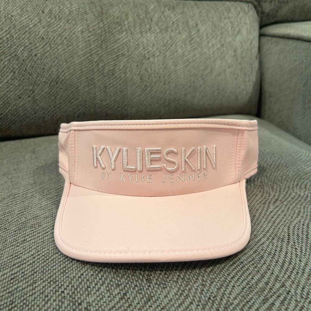KYLIE SKIN Pink Visor